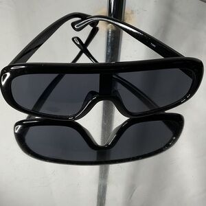 Black Tortoise Shell  Sunglasses